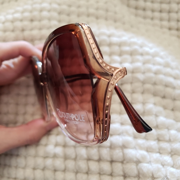 South Pole sunglasses - Picture 6 of 7